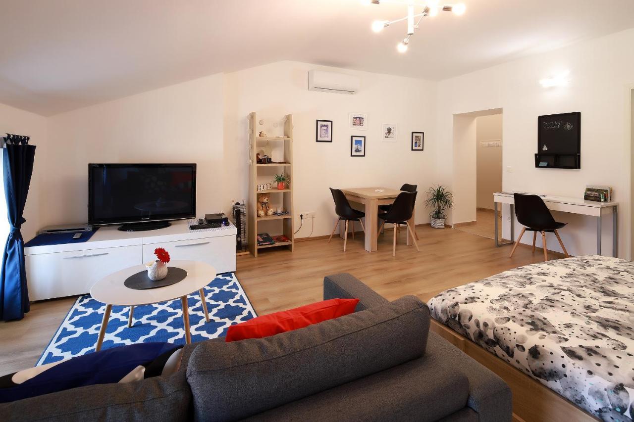 Sweet Loft Apartment "Blue" In Rijeka Center 외부 사진